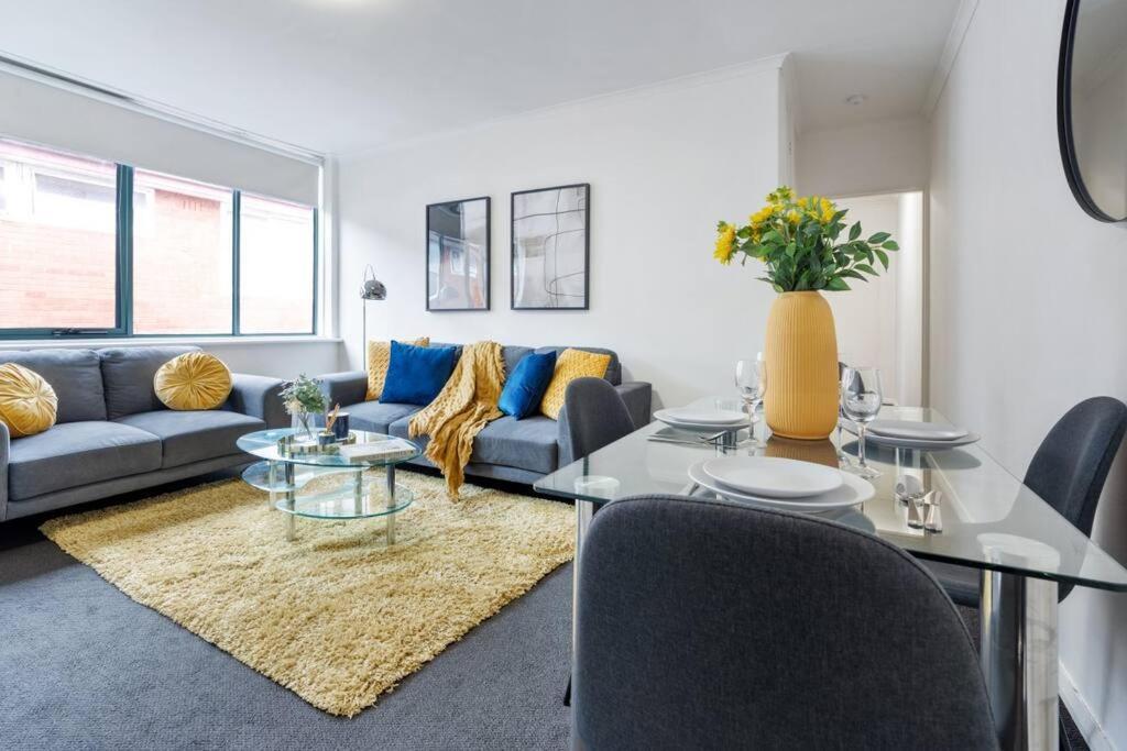 South Yarra Urban Haven Apartment
