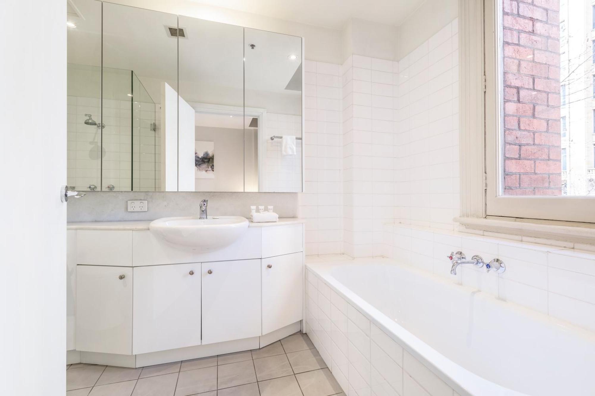 Apartment Fabulous Collins Street Luxury 2 Bedroom *