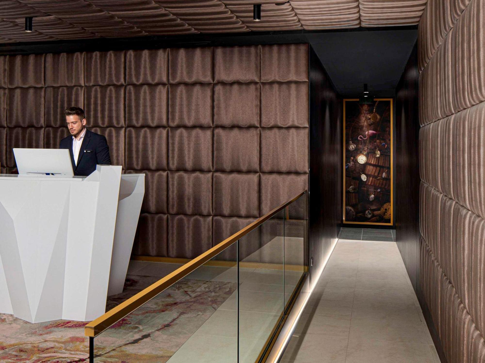 Hotel Pullman Centre 5*