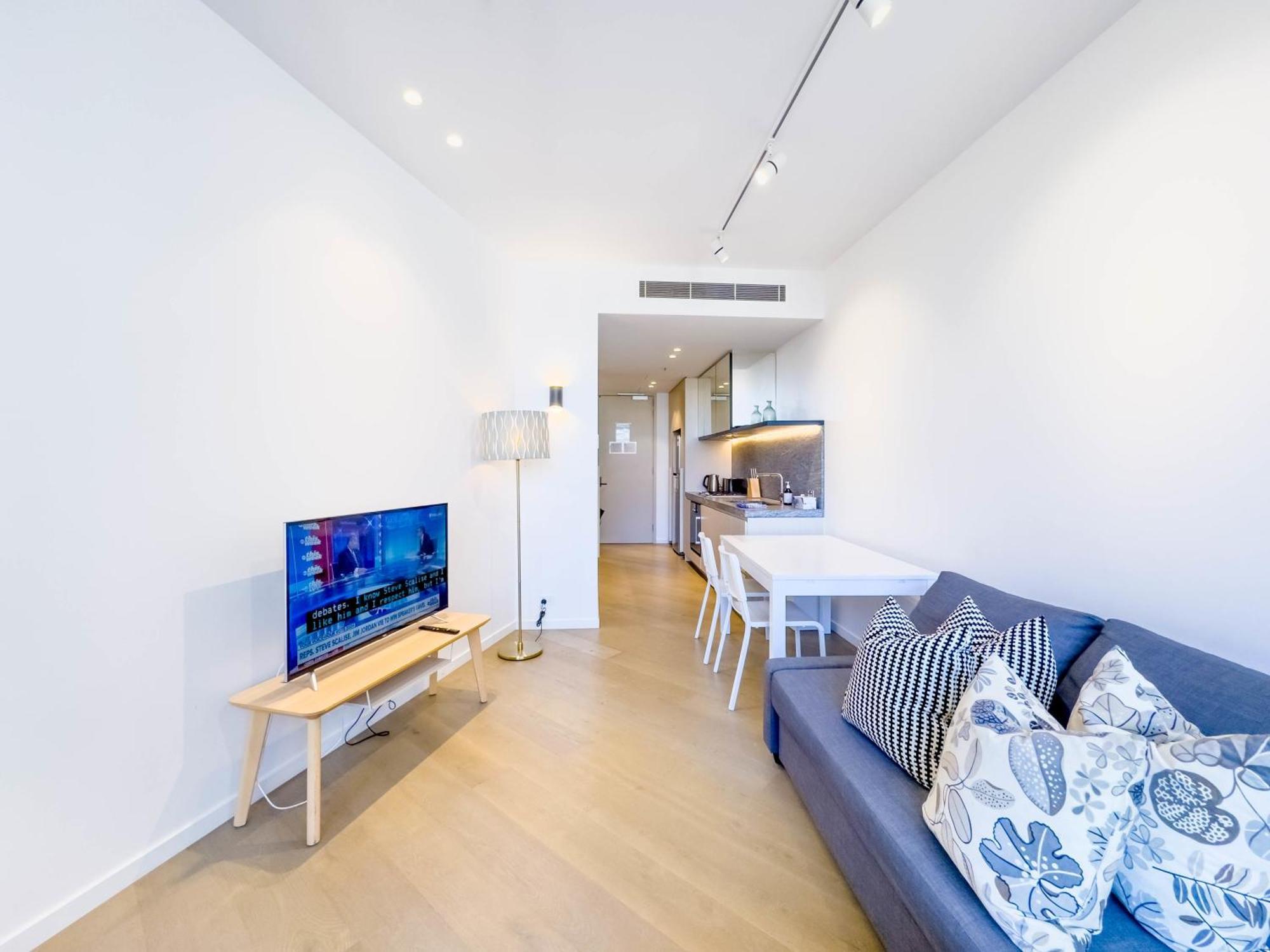 Fawkner 1b2b Smart Tv Apartment *