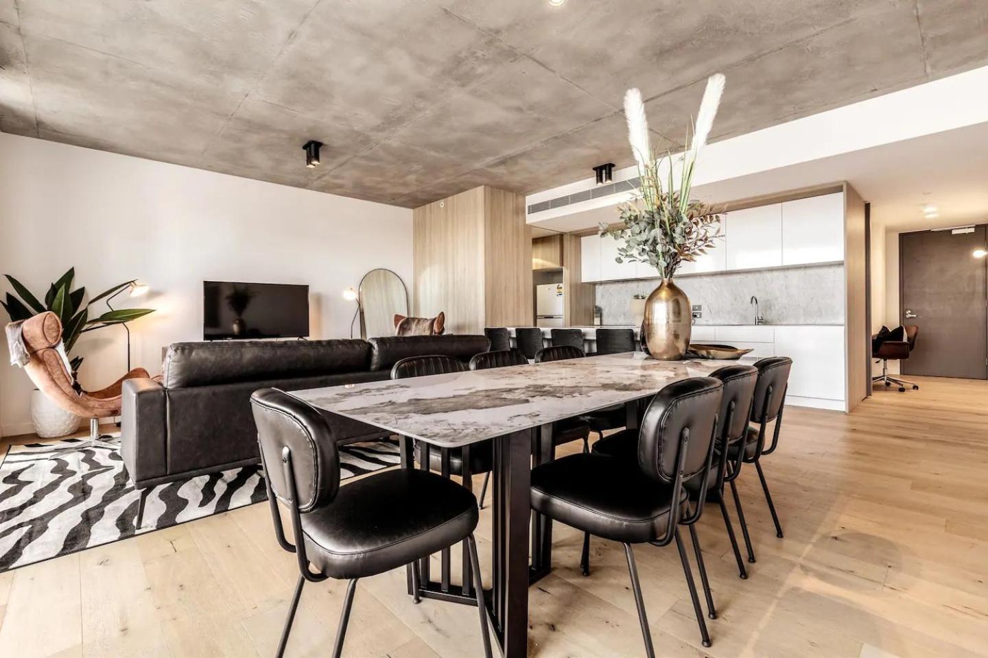 Casa ~ Designer 3br Apt~2car~perfect Getaway Apartment Melbourne