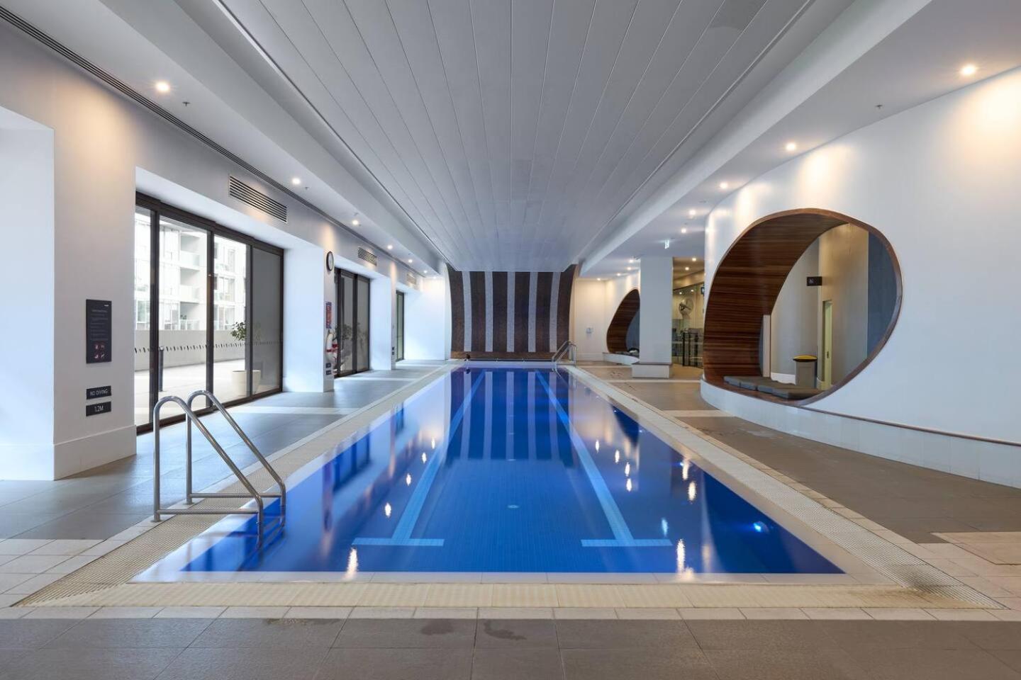 Apartment 'south Yarra Skyline' A Mid-century Modern *