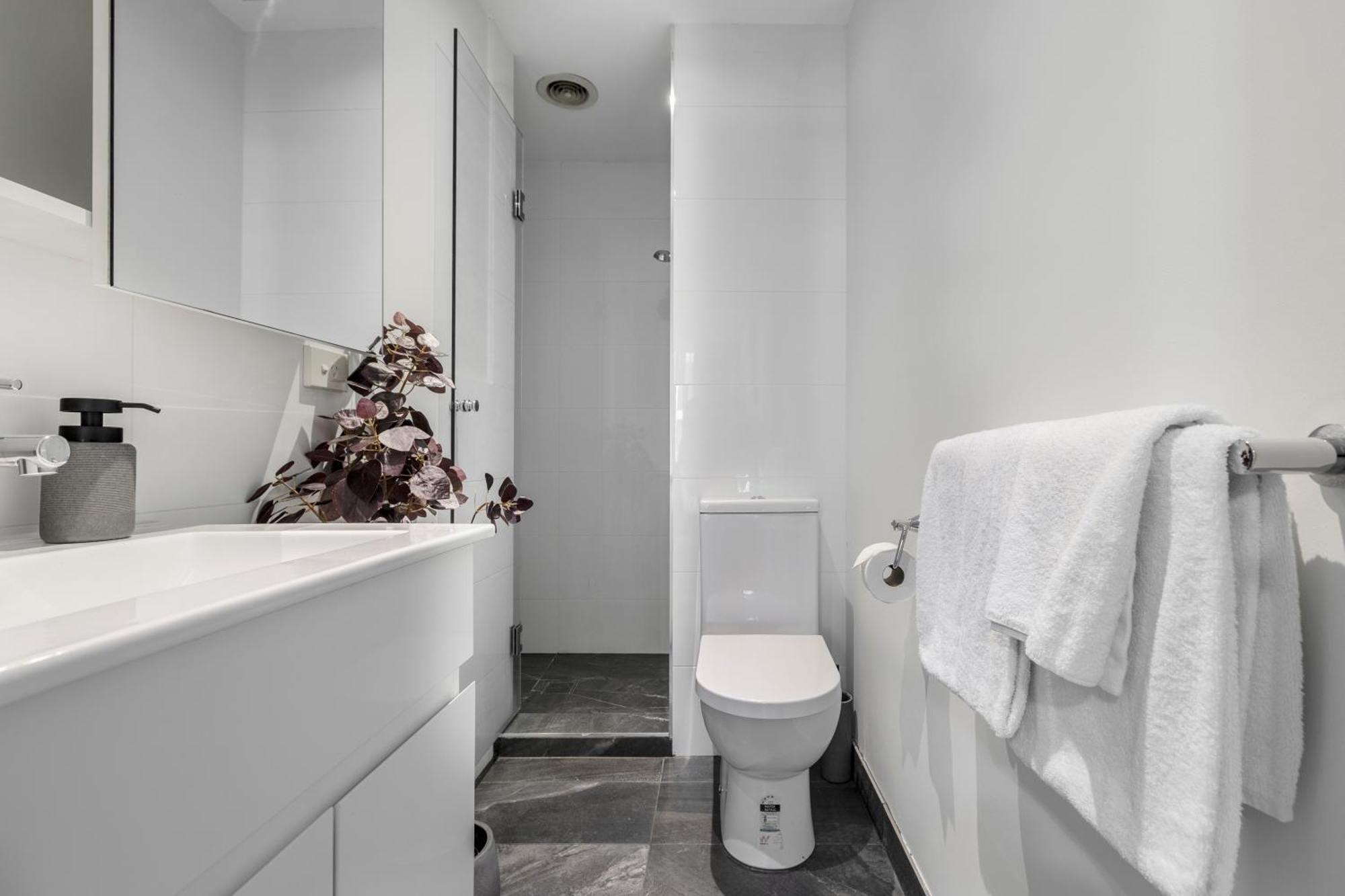 Apartment Moody & Charming Rm In Downtown