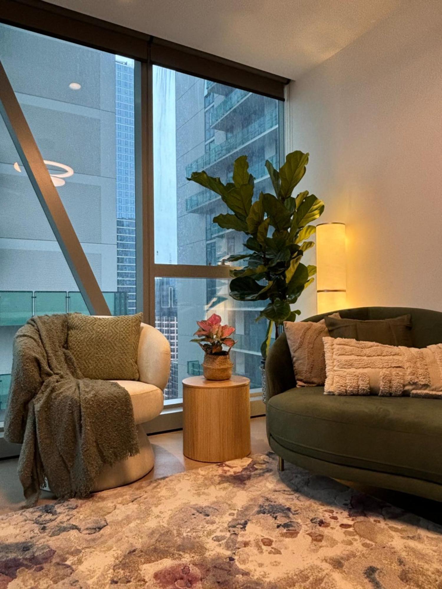 Apartment Luxury 2br 2tb Melbourne