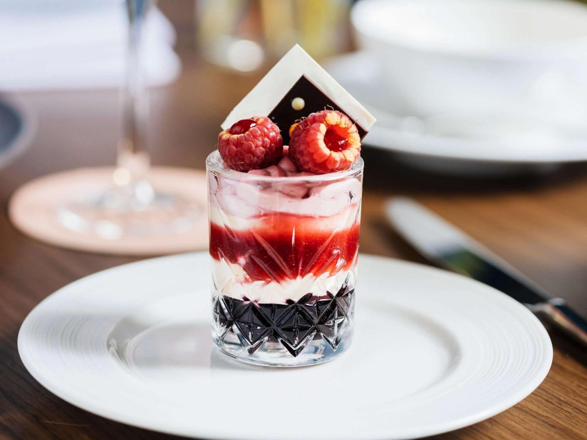 Chadstone Mgallery Collection Hotel Melbourne