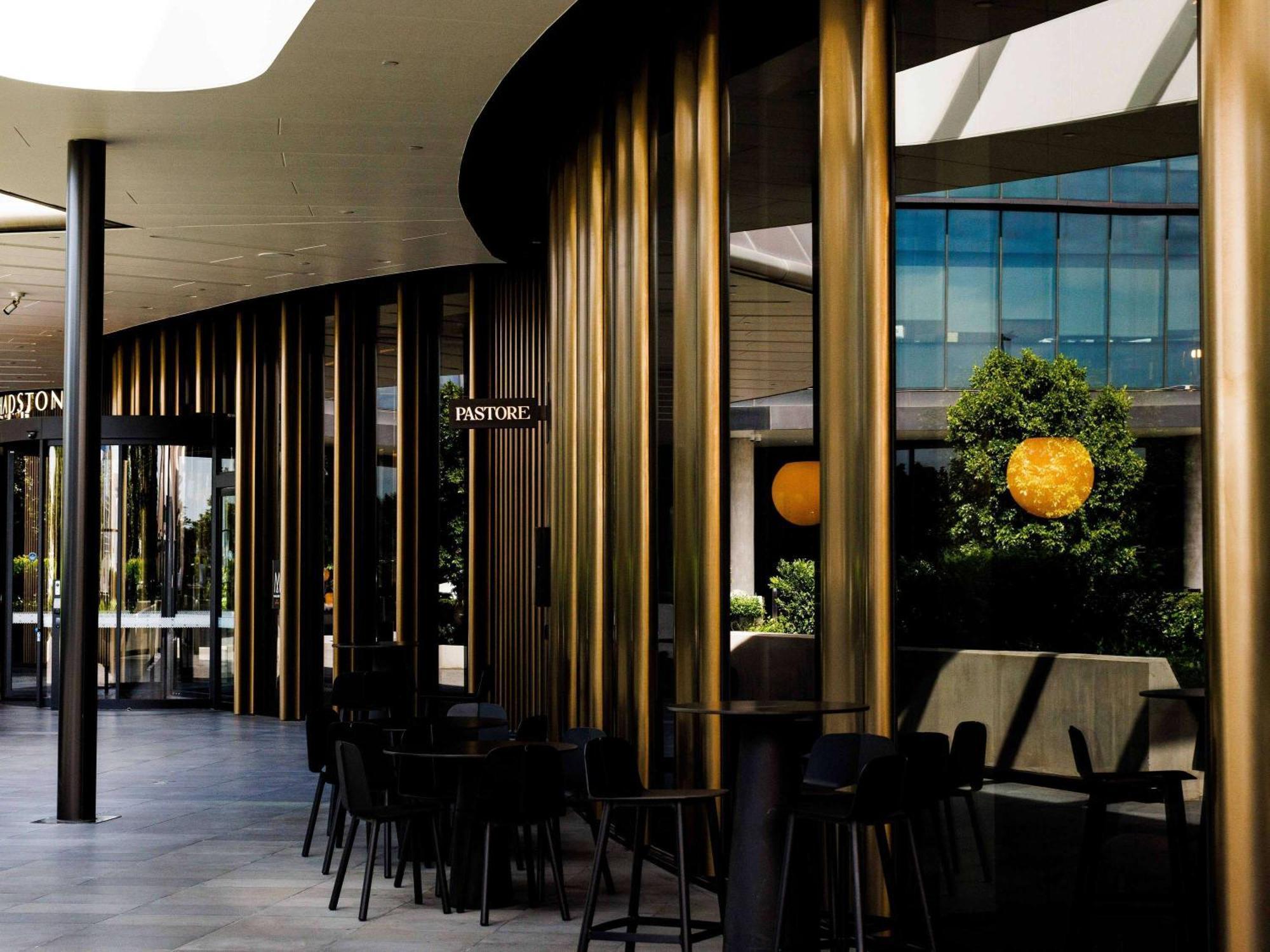 Chadstone Mgallery Collection 5* Melbourne