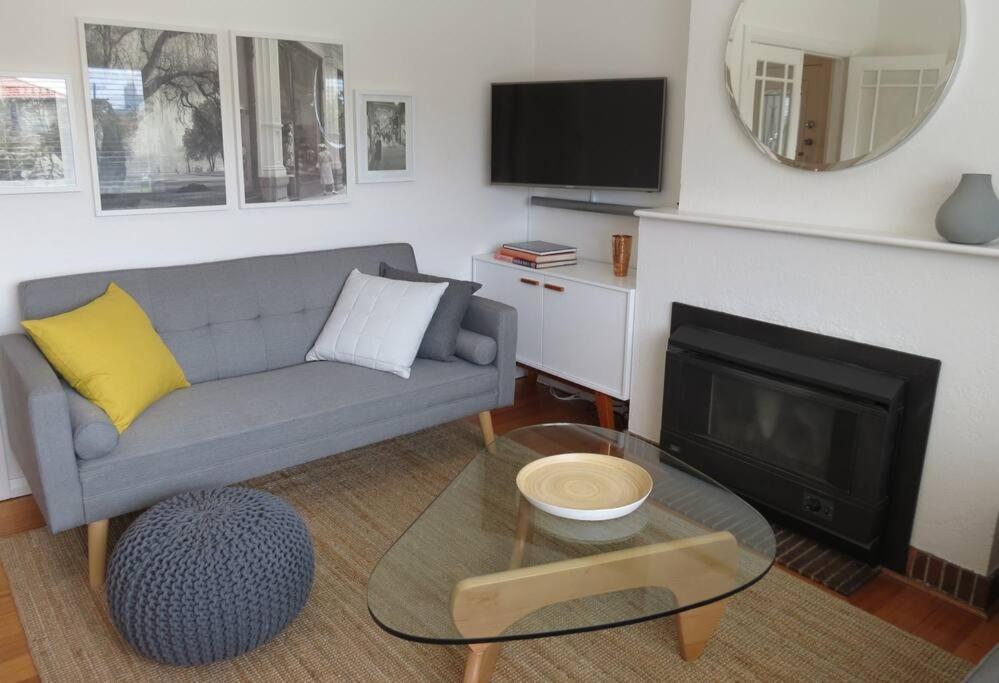 Big A1 Art Deco With Stunning & Views * Melbourne