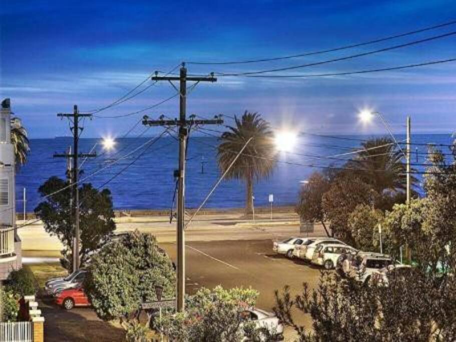 Big A1 Art Deco With Stunning & Views