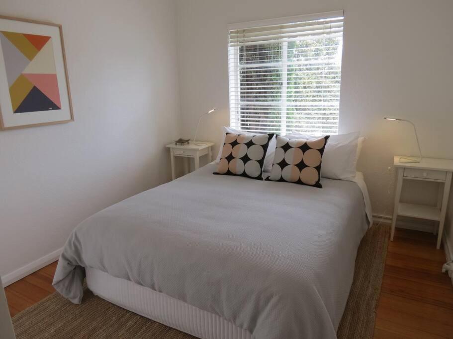 Big A1 Art Deco With Stunning & Views Apartment