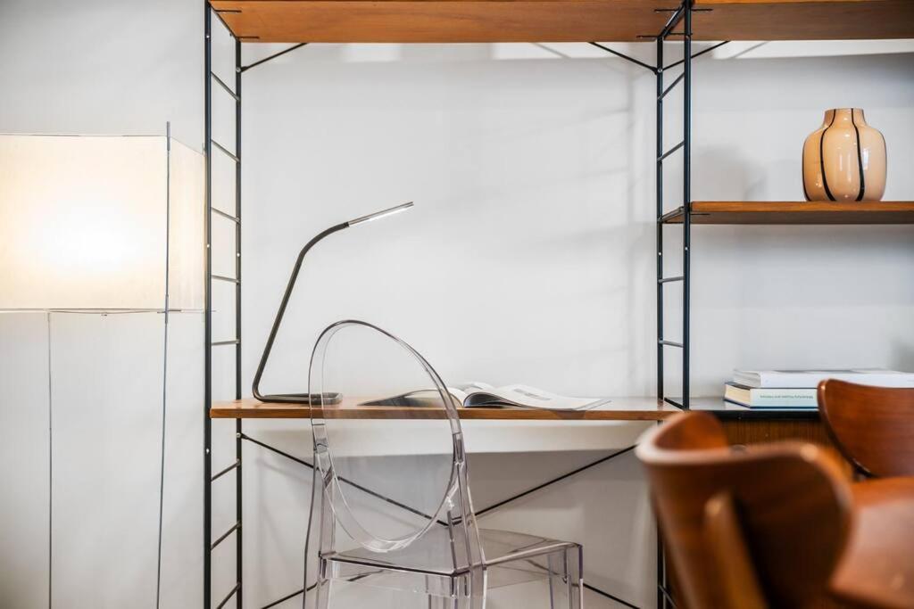 Lygon St Location And Liveability Pool And Gym Apartment Melbourne
