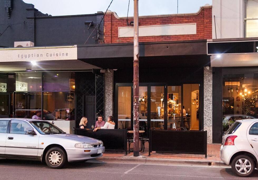 Apartment Lygon St Location And Liveability Pool And Gym Melbourne