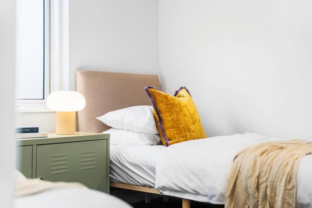 Lygon St Location And Liveability Pool And Gym * Melbourne