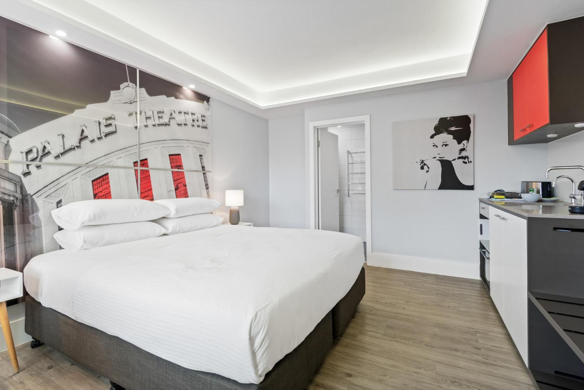 Homely Vibes In Prime St Kilda Location *