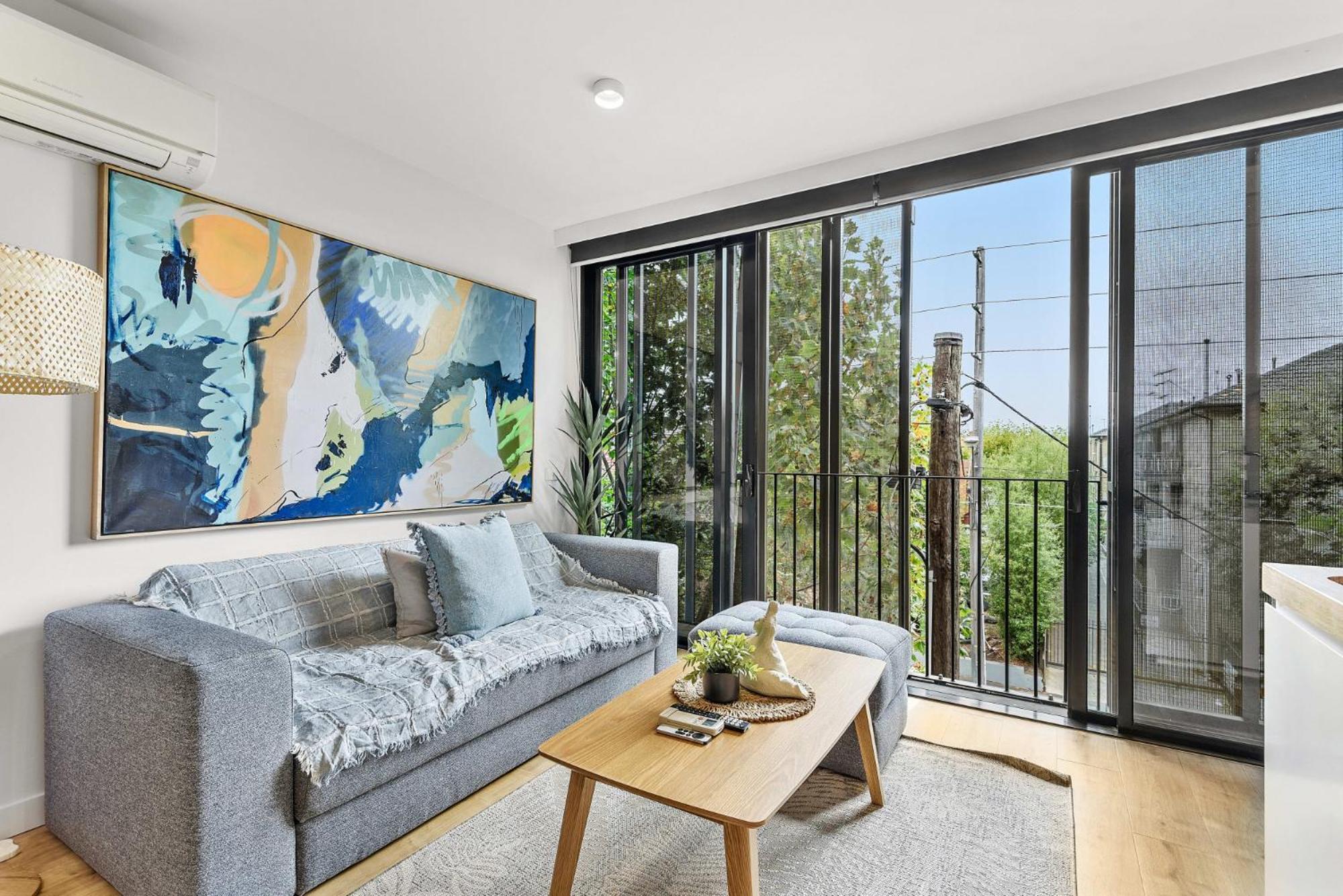 Apartment Contemporary 1-bed In The Heart Of St Kilda