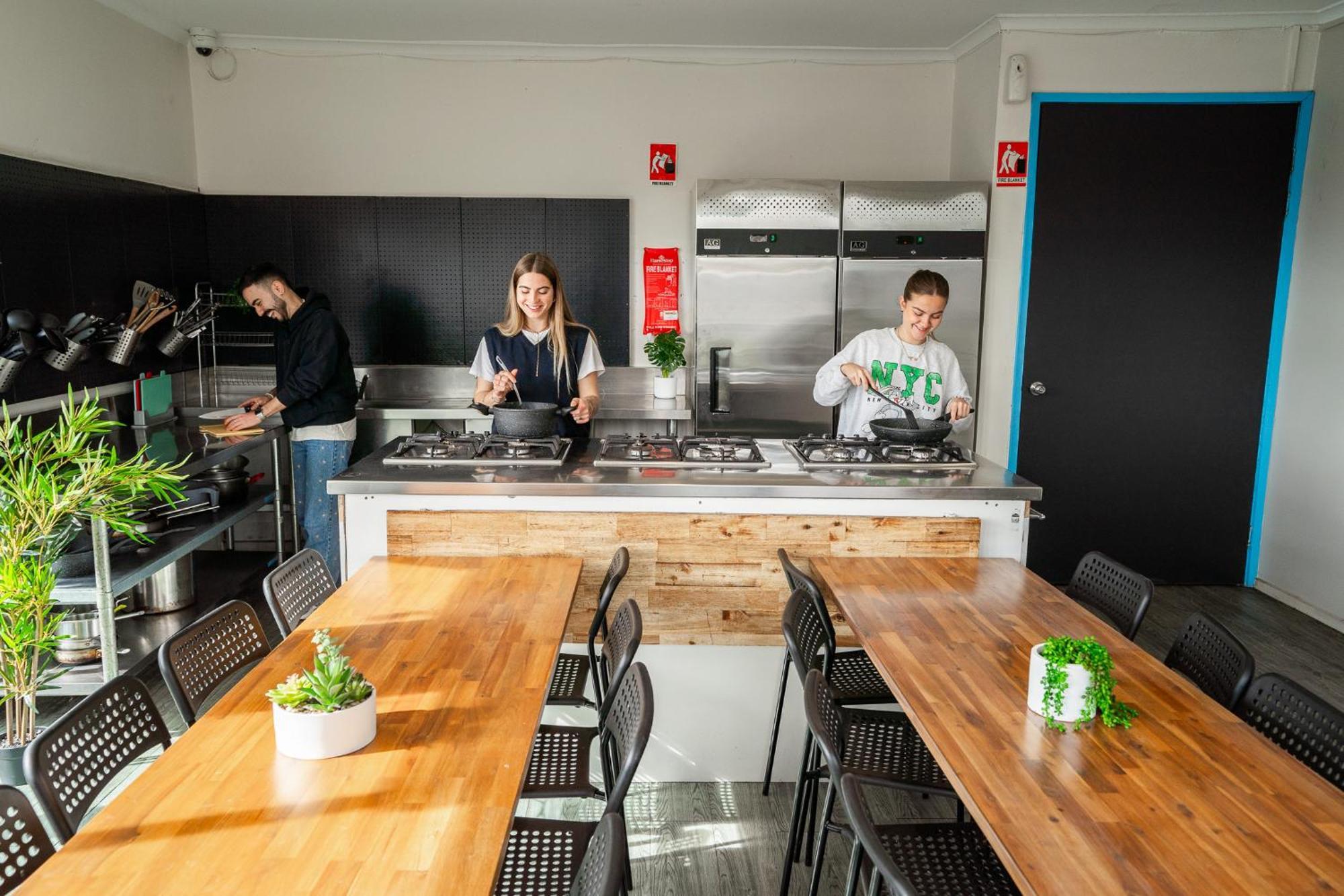 Hostel Mad Monkey Melbourne *