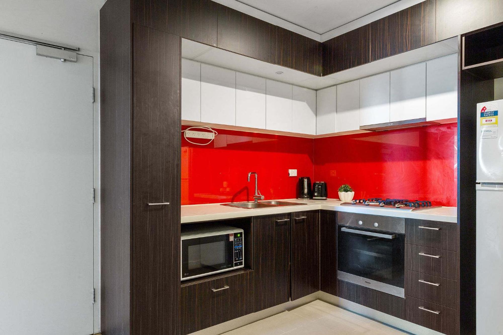 Apartment 2br Next To With Views