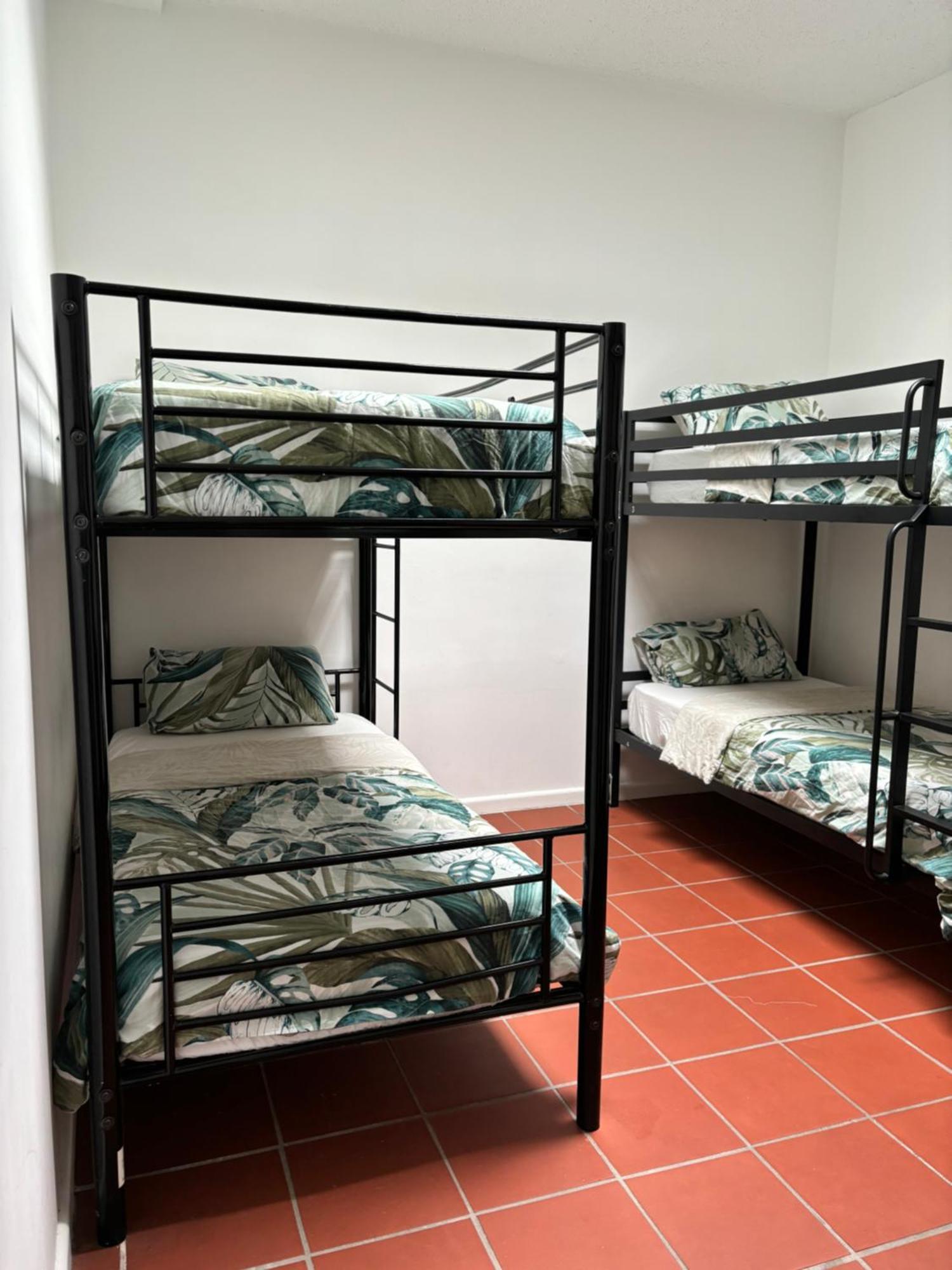 St Kilda Hostel *