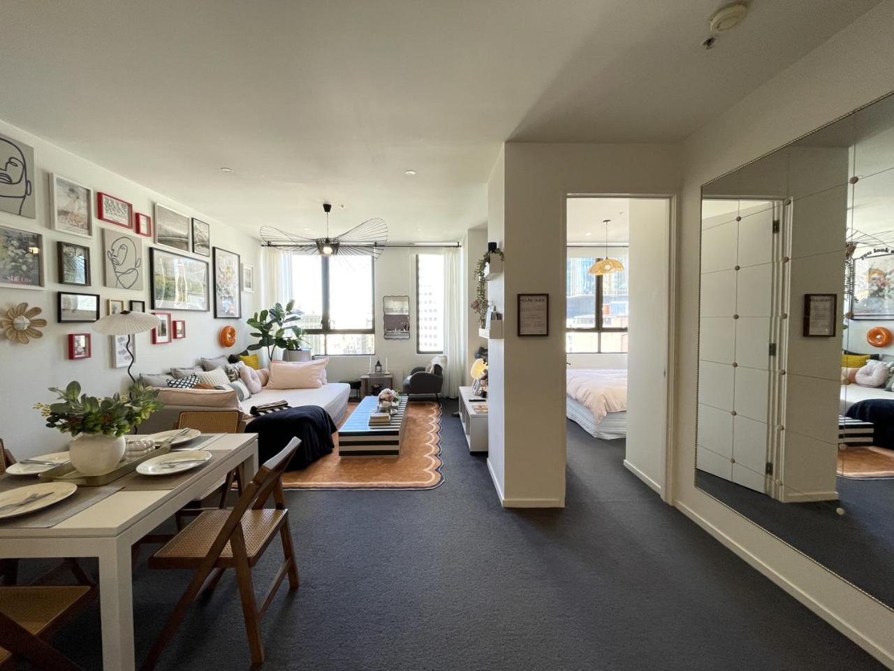 Apartment 2br Cbd Sunlit - Bourke Street Shops Melbourne