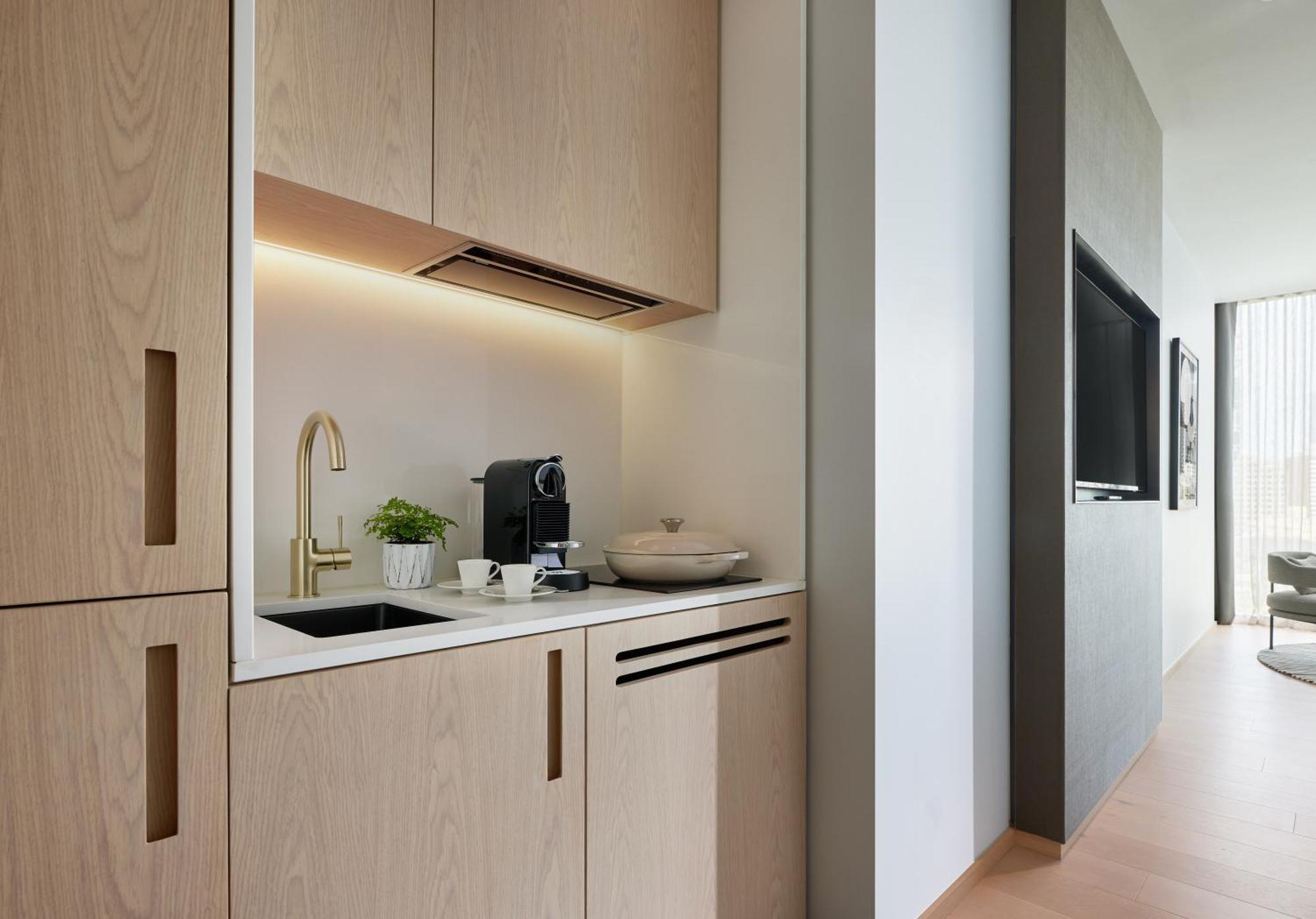 Lanson Place Parliament Gardens 5* Melbourne