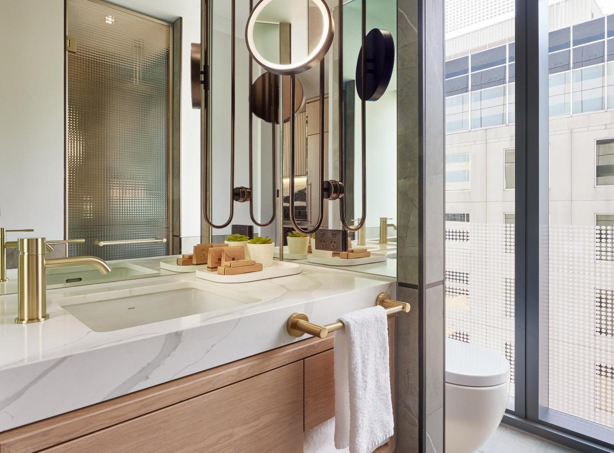 Hotel Lanson Place Parliament Gardens Melbourne