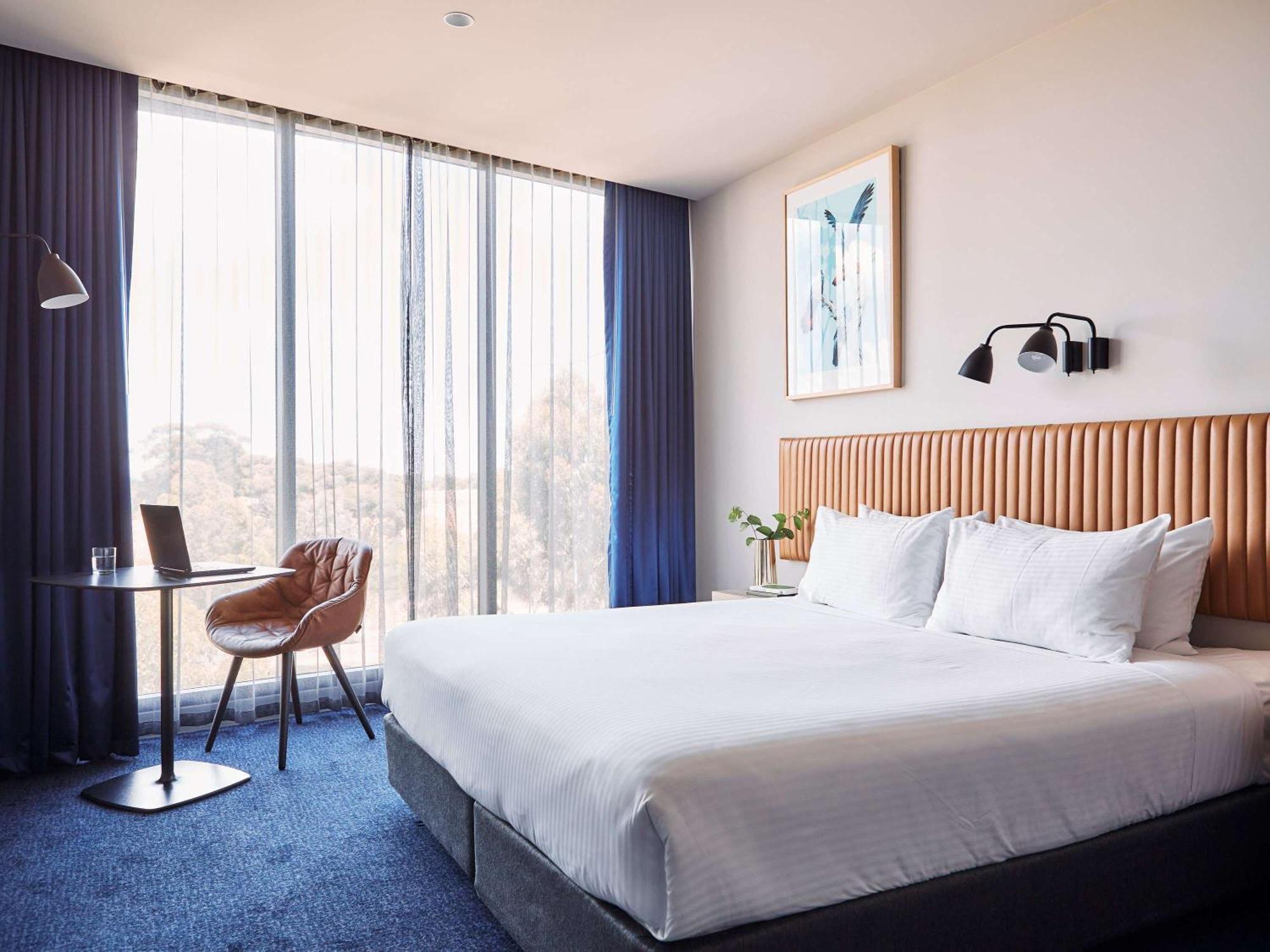 Mantra Epping Hotel