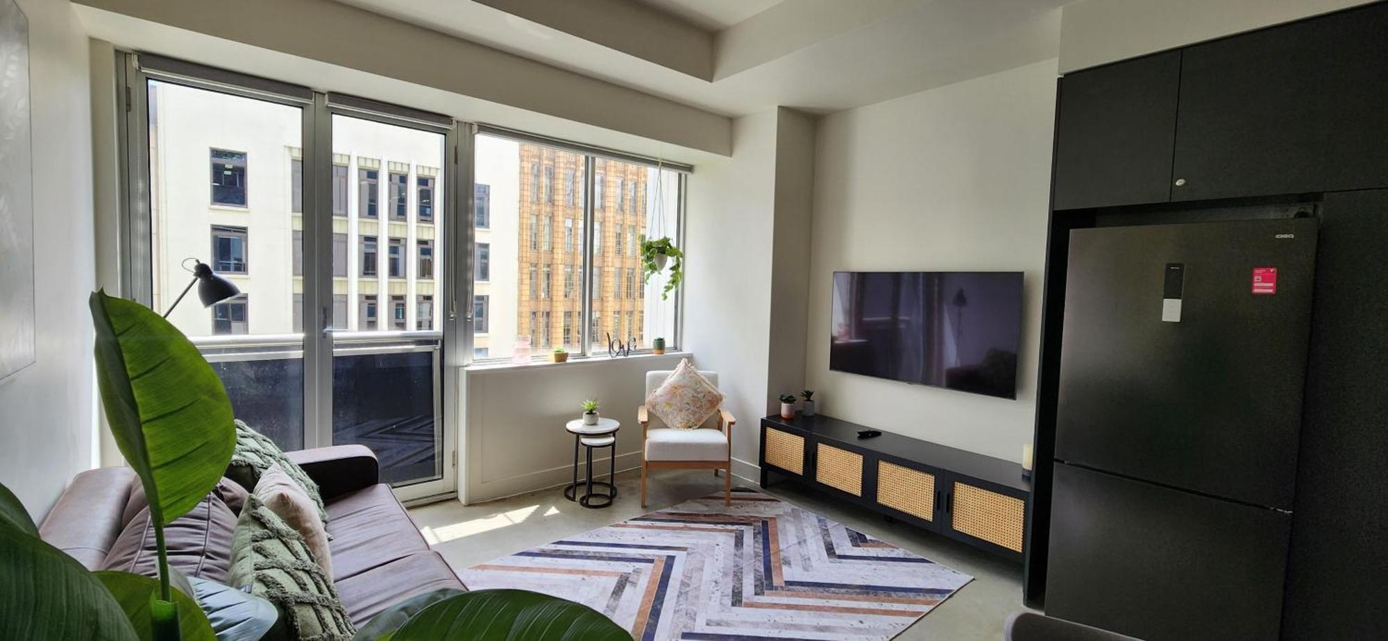 Apartment Centre Collins *