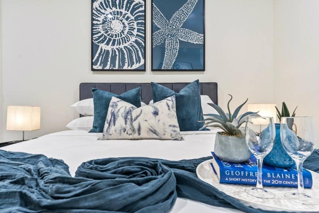 Elwood Beachside Escape