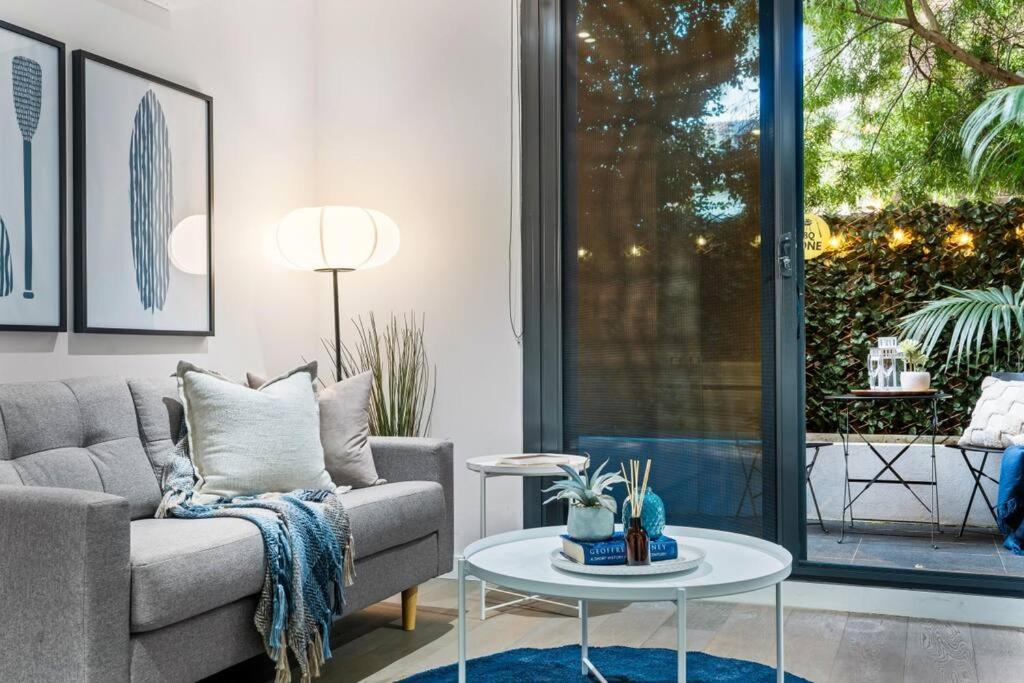 Elwood Beachside Escape Apartment