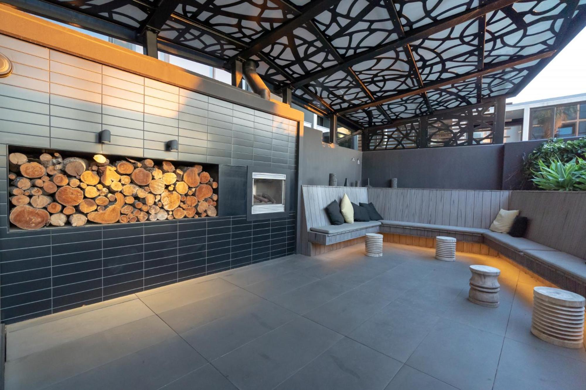 Gorgeous 1-bed With A Rooftop Pool * Melbourne