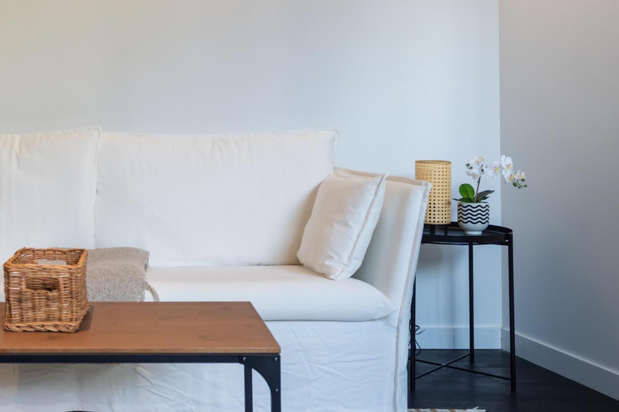 Gorgeous 1-bed With A Rooftop Pool *