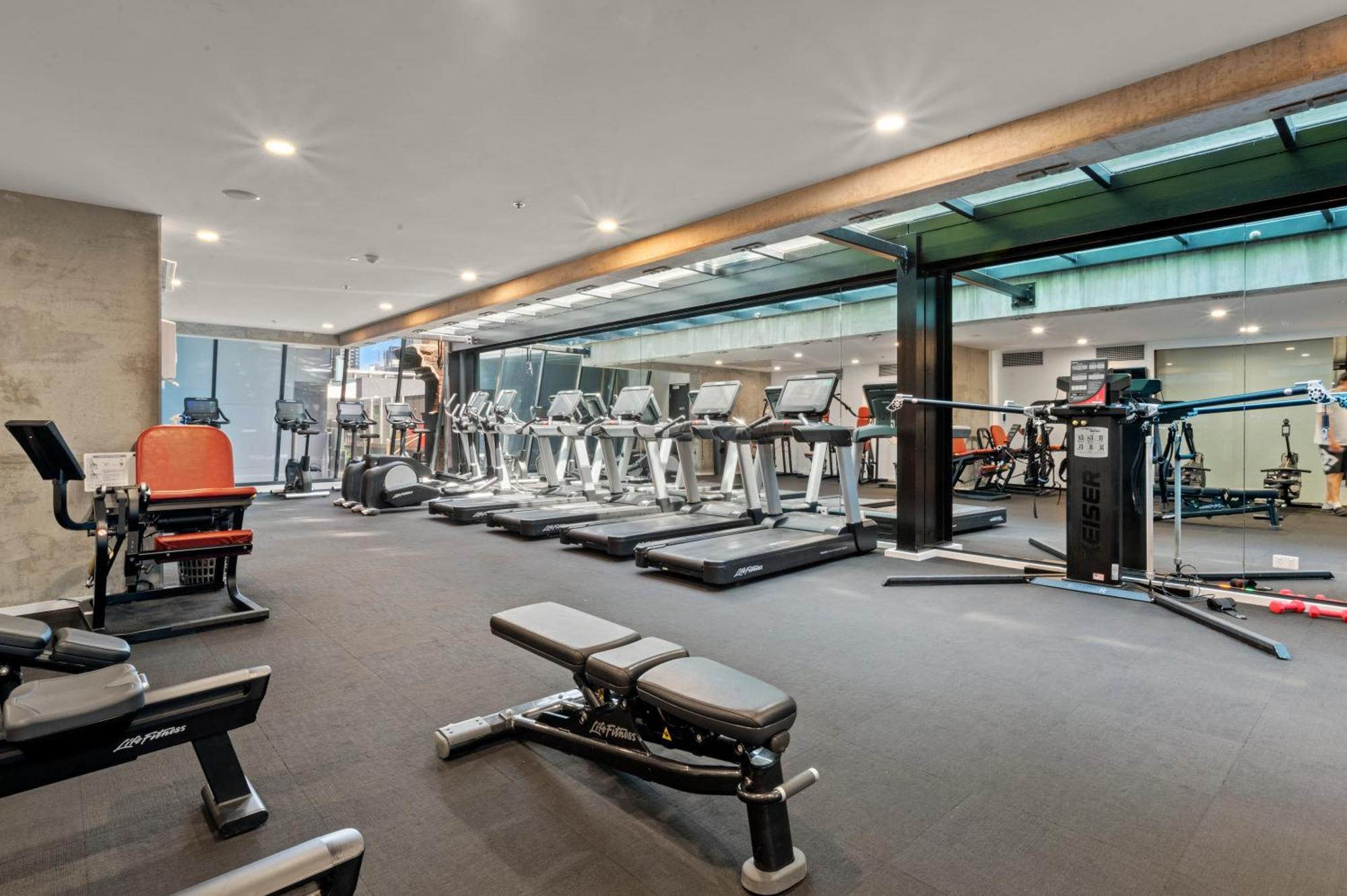Apartment Cozy 2br, Amazing Views, Pool And Gym Melbourne