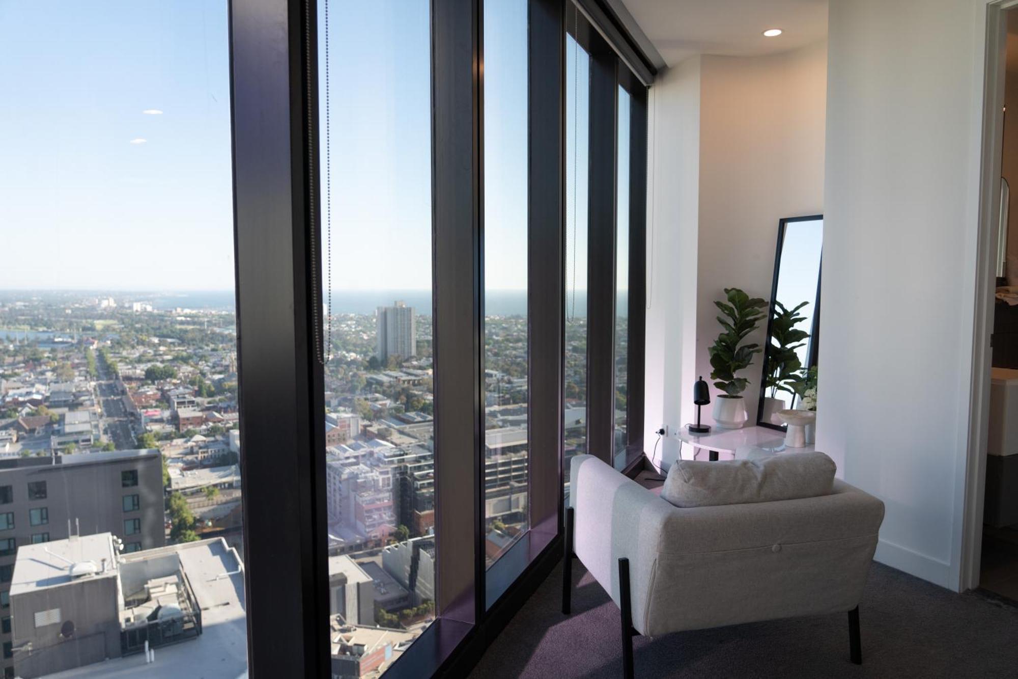 Peppers Sub-penthouse * Melbourne