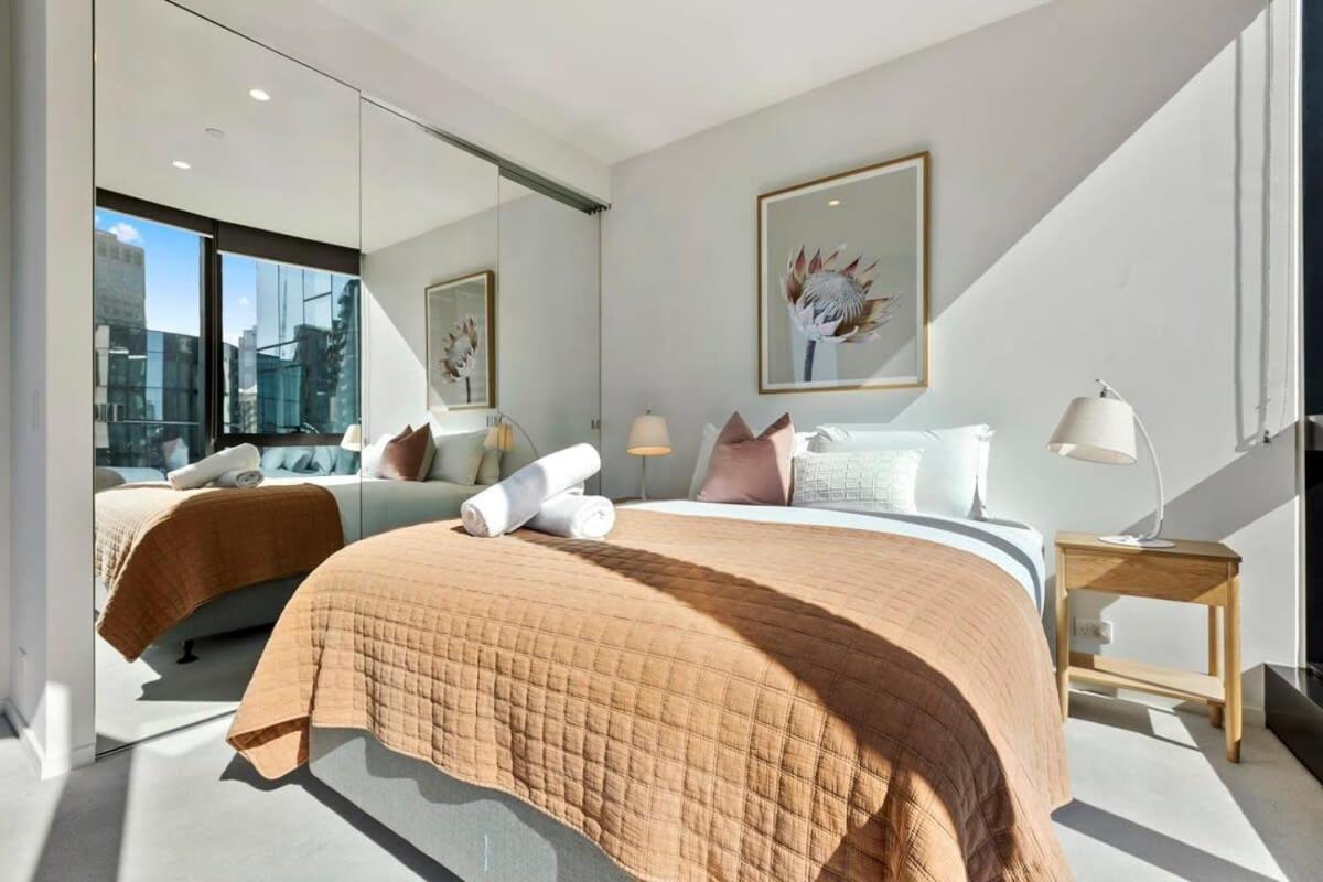 Apartment Views In Australia 108 Building *