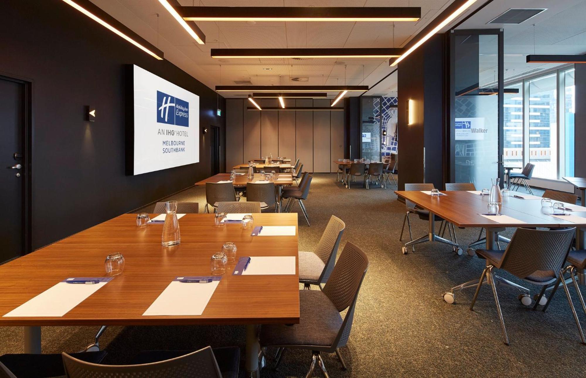 Express Southbank By Ihg Hotel