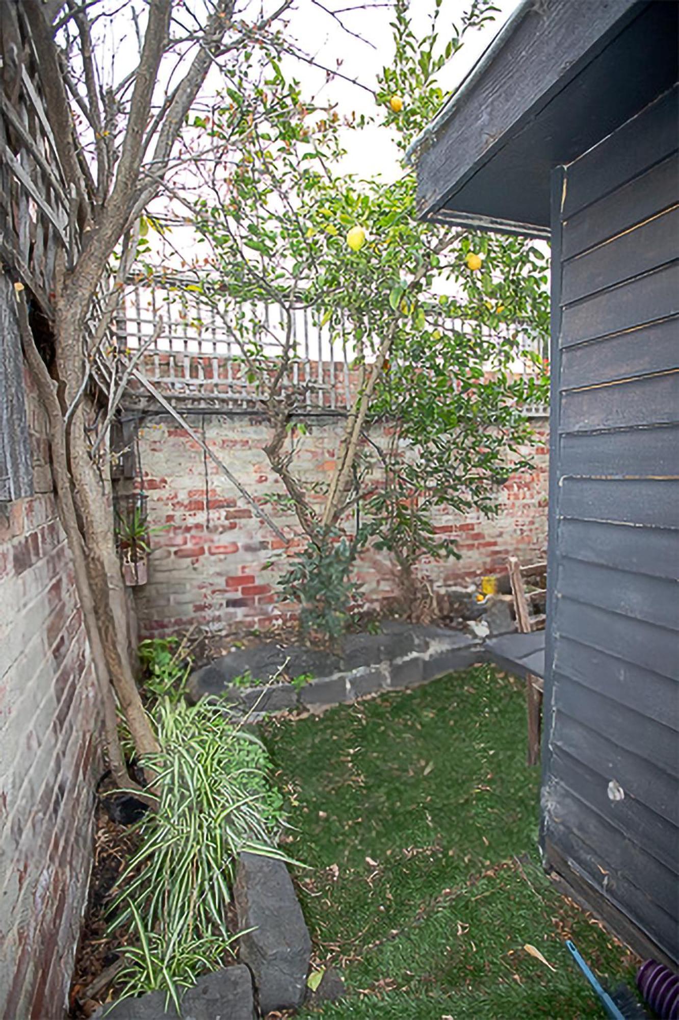 Fitzroy- Private 2-4 Guest #guesthouse #ausgp #directtram #f1 *