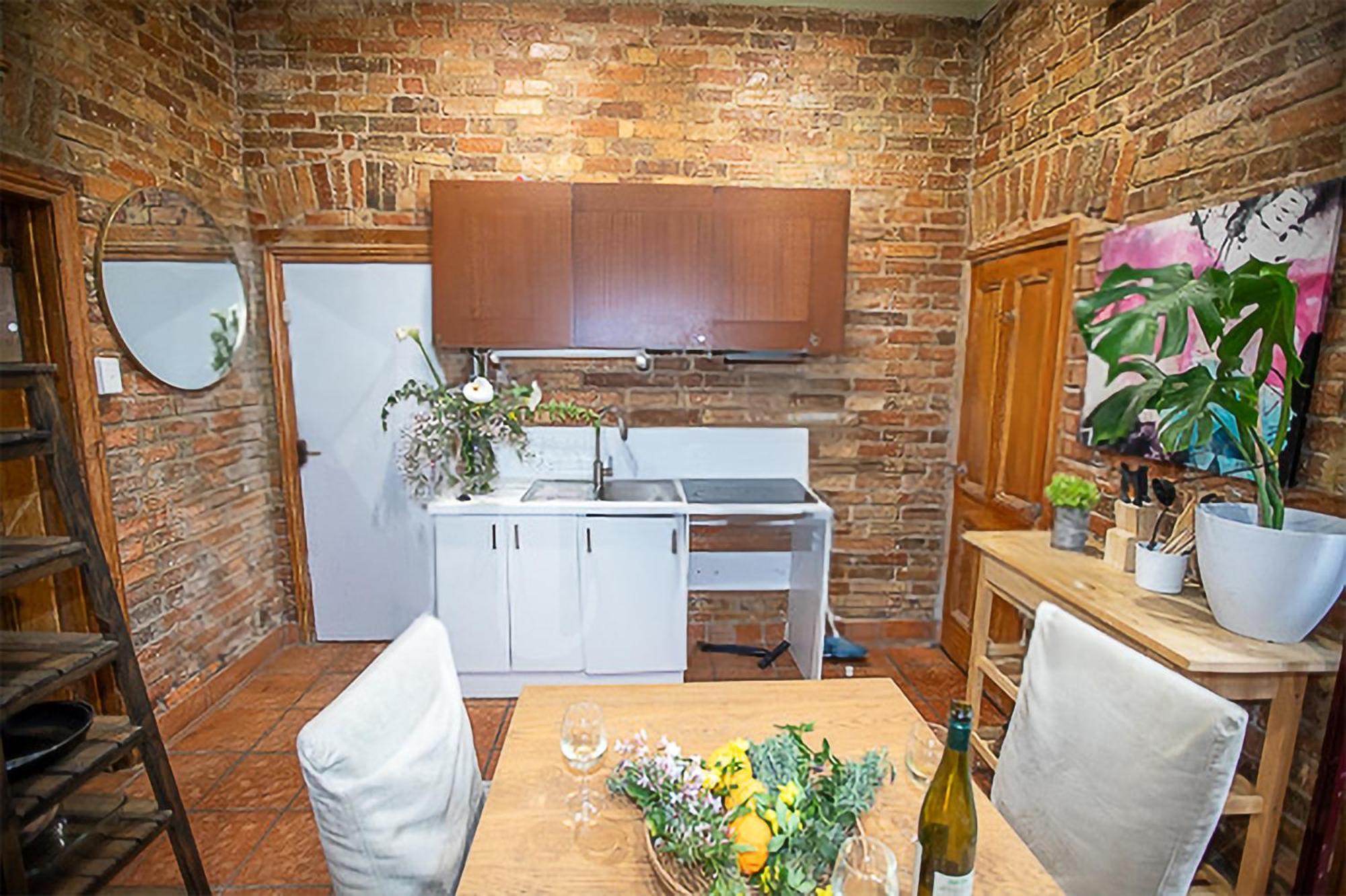Holiday home Fitzroy- Private 2-4 Guest #guesthouse #ausgp #directtram #f1 Melbourne