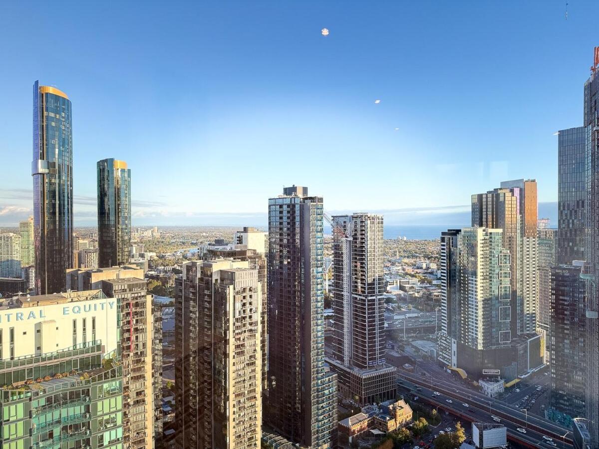 Exclusive Skyline Views 3br Opposite Crown Casino *