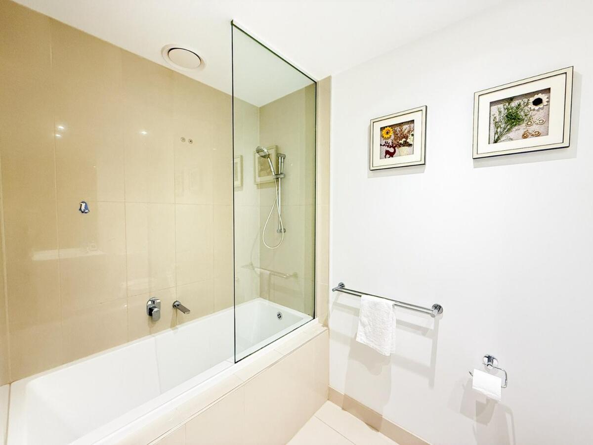 Exclusive Skyline Views 3br Opposite Crown Casino * Melbourne