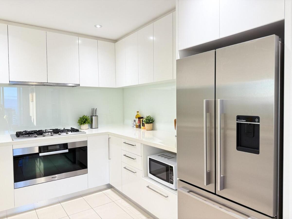 Exclusive Skyline Views 3br Opposite Crown Casino *