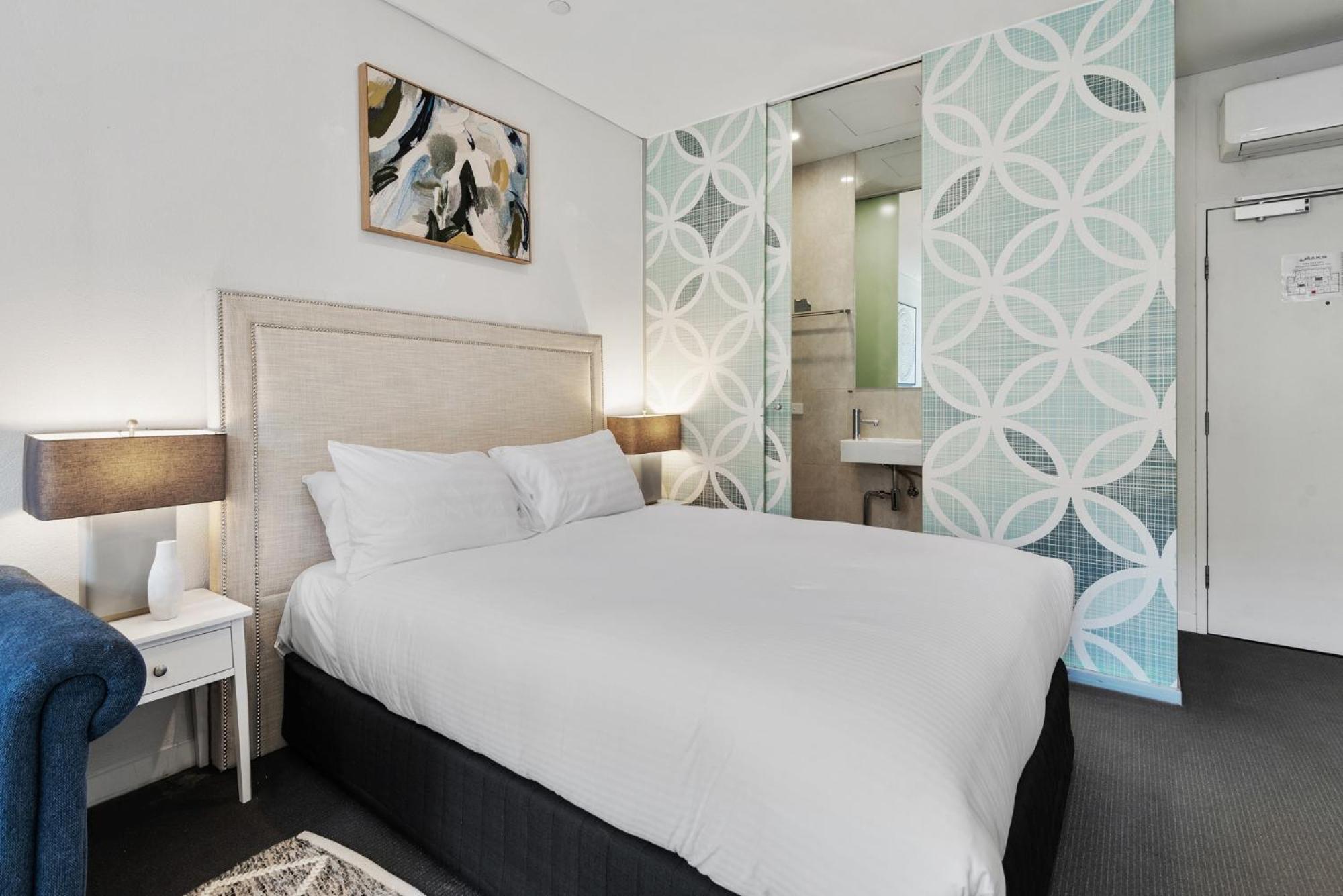 Cozy 1-bed In The Heart Of
