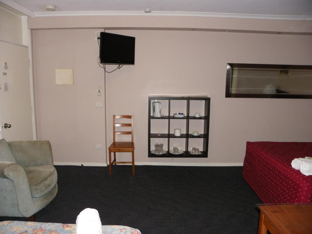 Motel Palms Footscray 3*