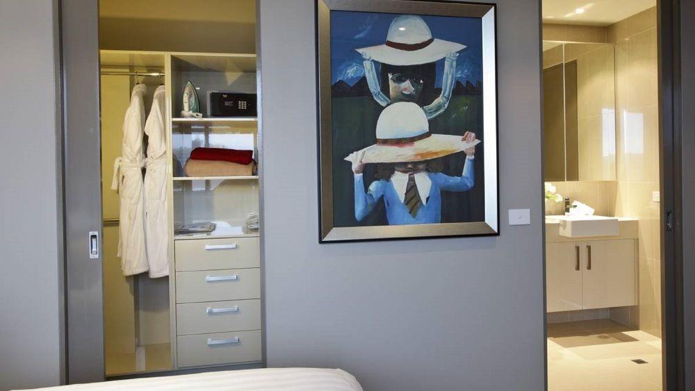 Art Series - The Blackman 5* Melbourne