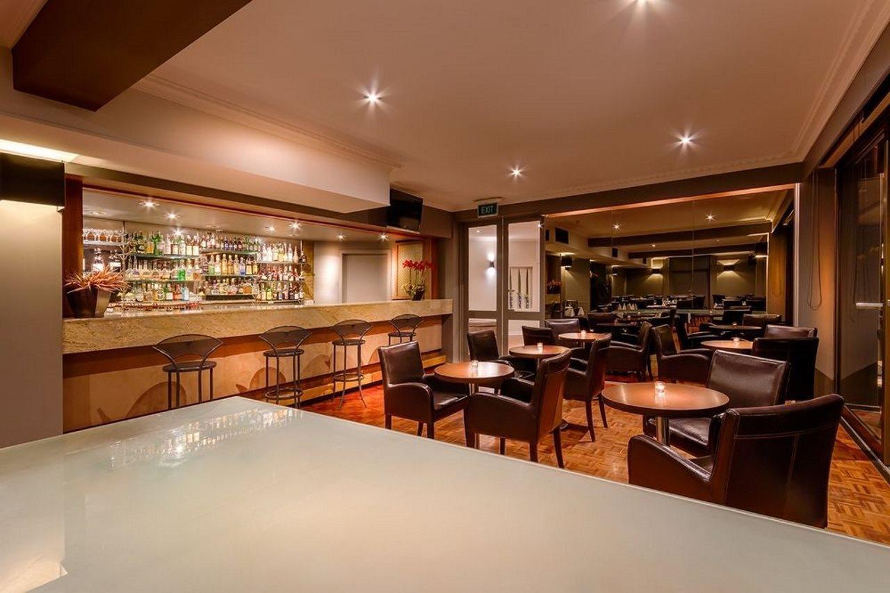 Hotel Crest On Barkly
