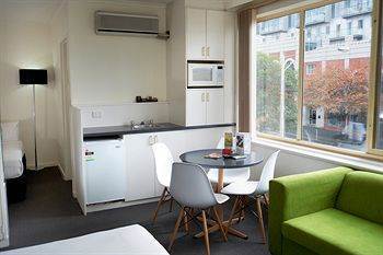 Edge East 4*