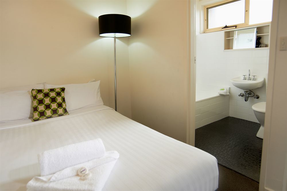 Edge East 4* Melbourne
