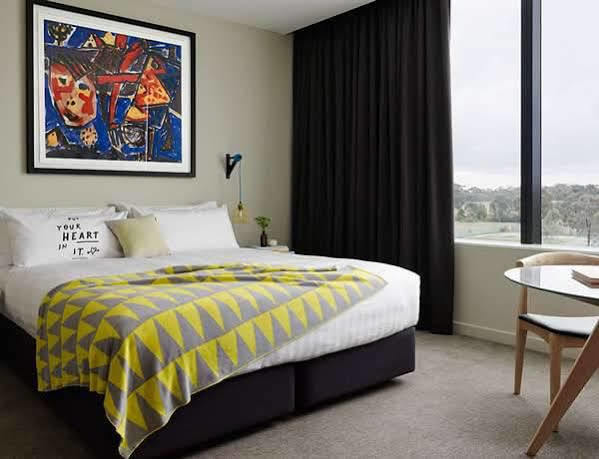 Art Series - The Larwill Hotel Melbourne