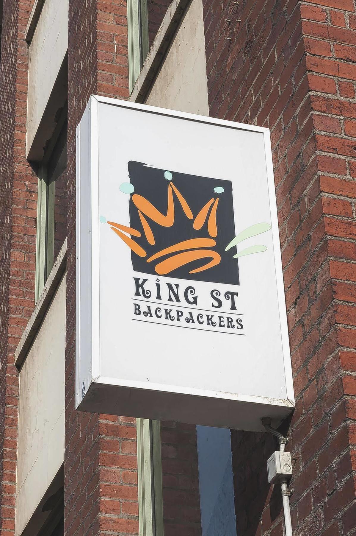 Backpackers Hostel *