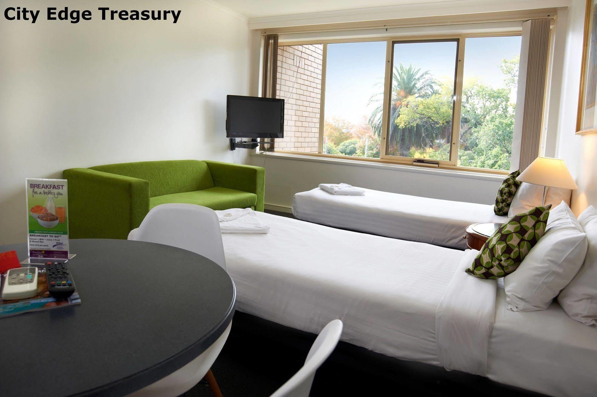 Edge East 4* Melbourne