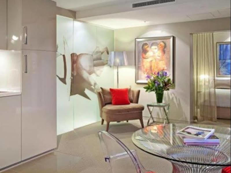 Art Series - The Blackman 5* Melbourne