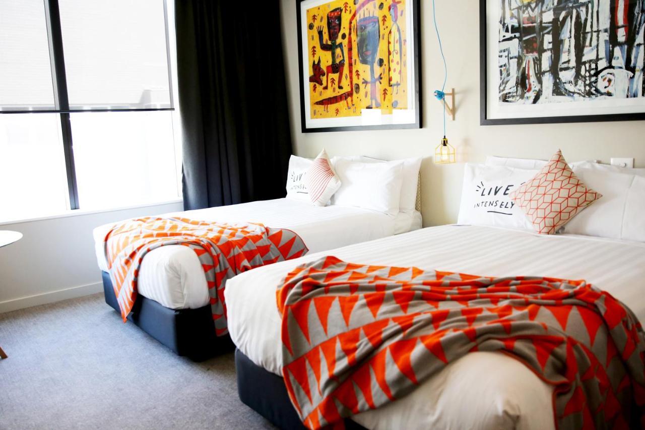 Art Series - The Larwill Hotel Melbourne